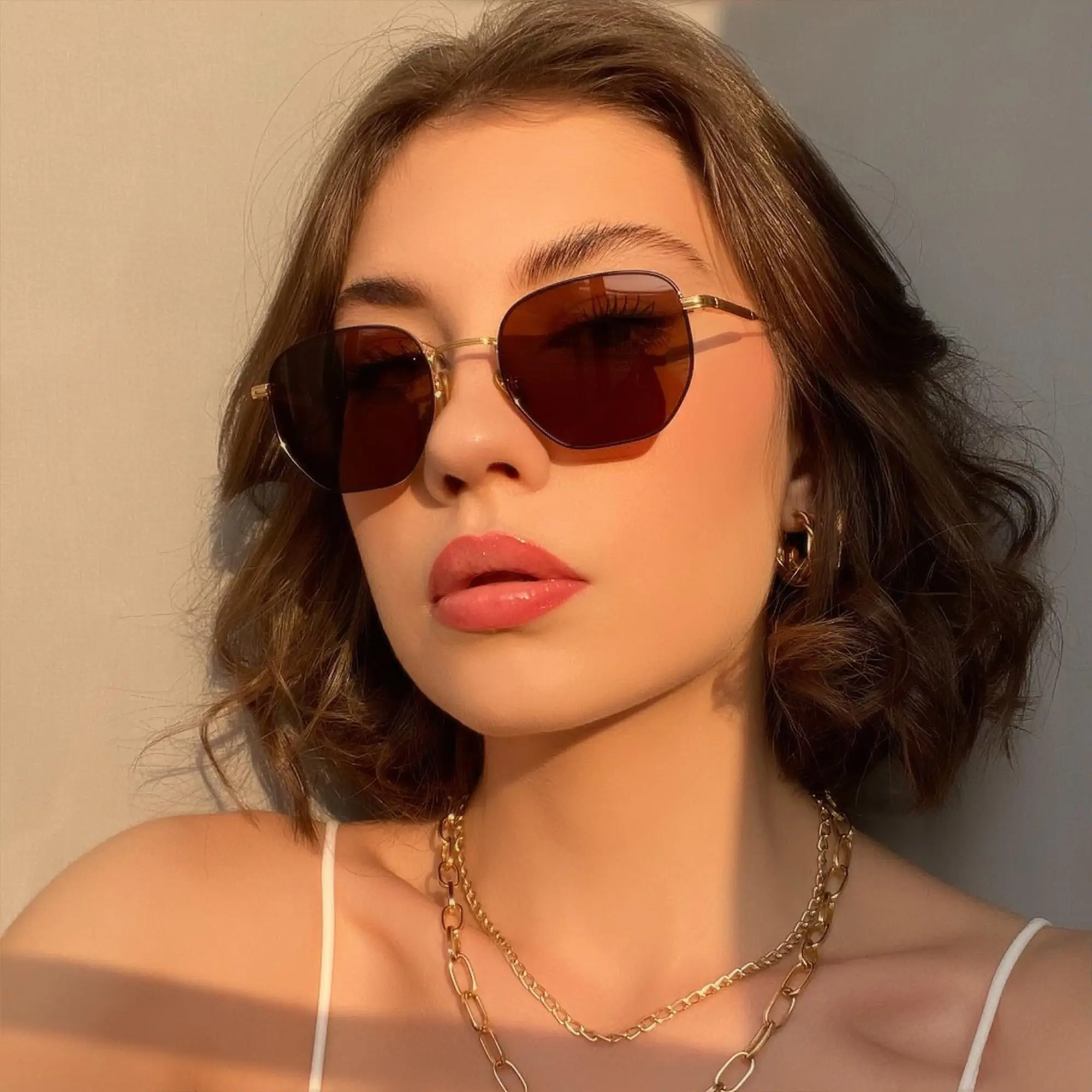 Hexagon Polarized Retro Sunglasses for Men Women-Vintage Metal Frame Design UV Protection Trendy Fashion Shades