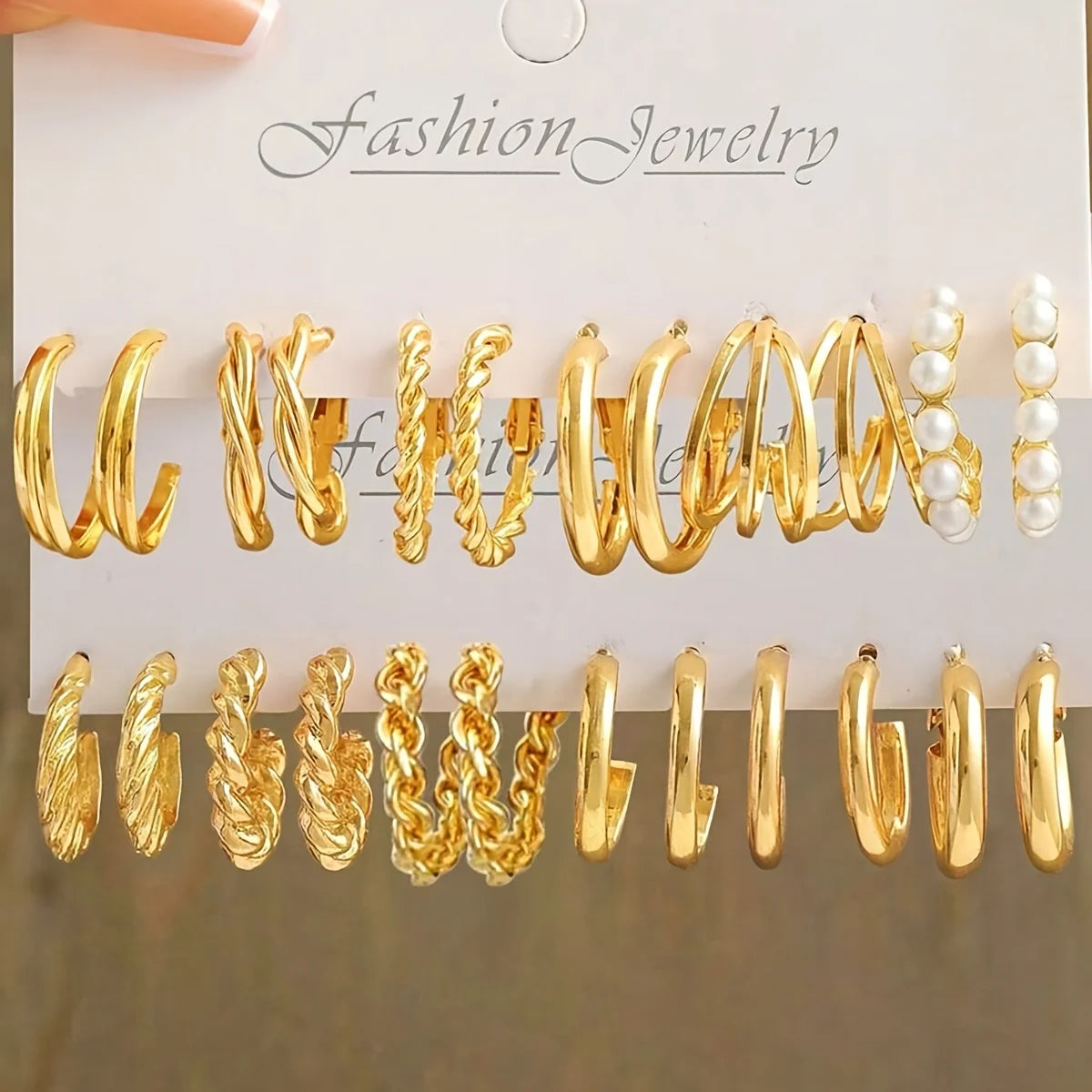 Fashion Geometric Hoop Earring Twisted Pattern Multi-Element Inlaid Imitation Pearl C-shaped Earring Women's Daily Party Jewelry