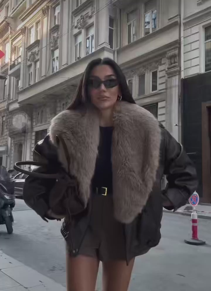 2025 Winter Women Loose Faux Leather Jacket Fashion Removed Big Fur Collar Causal Coat High Street Double Breasted Outwear